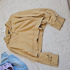 Brown tan zip lightweight sweater